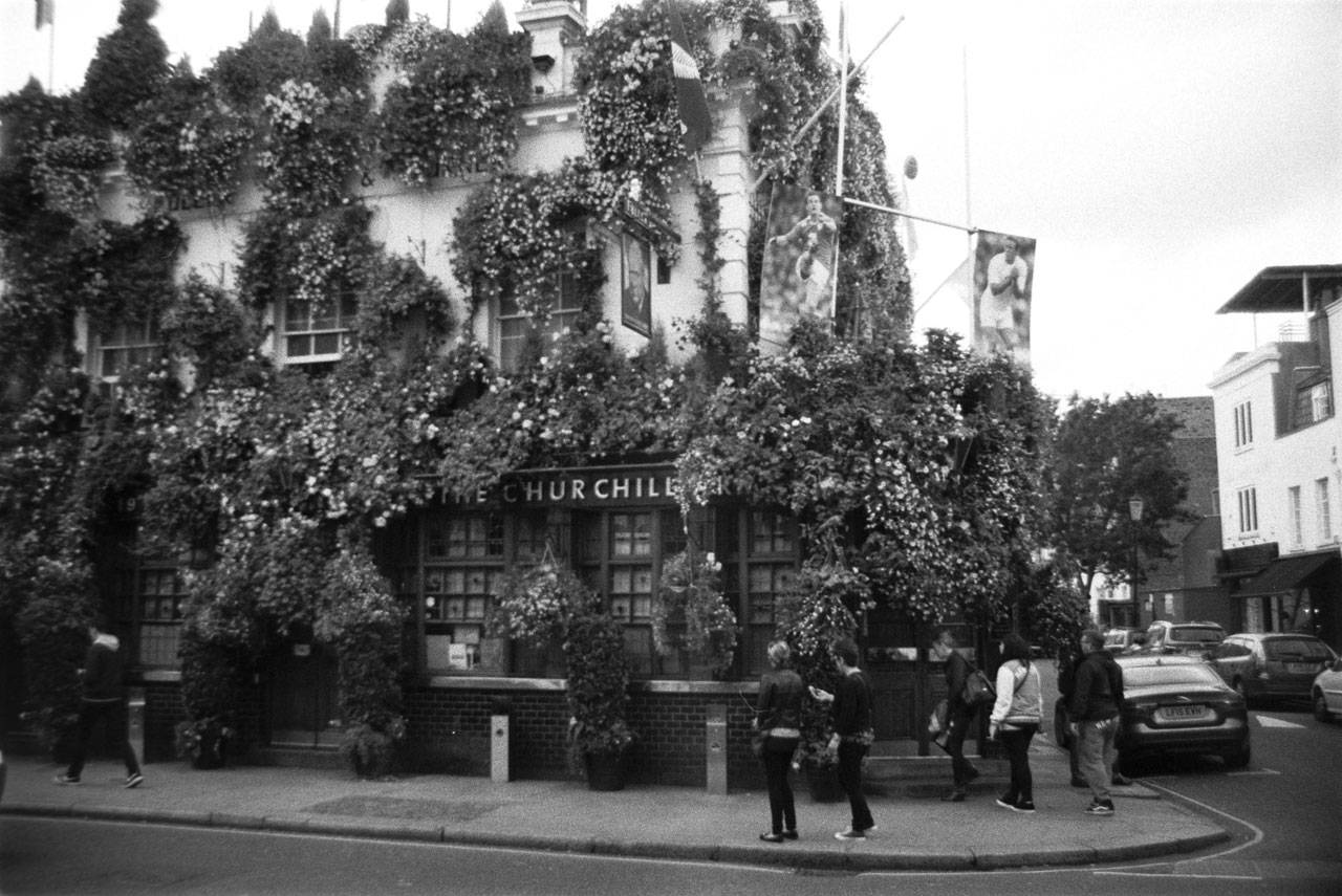 Churchill pub