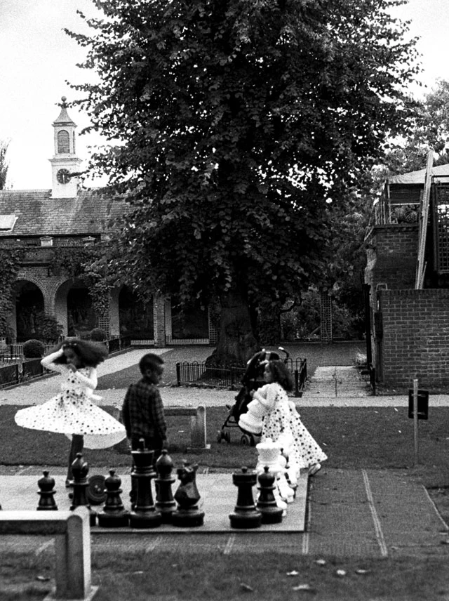 Dance with chess