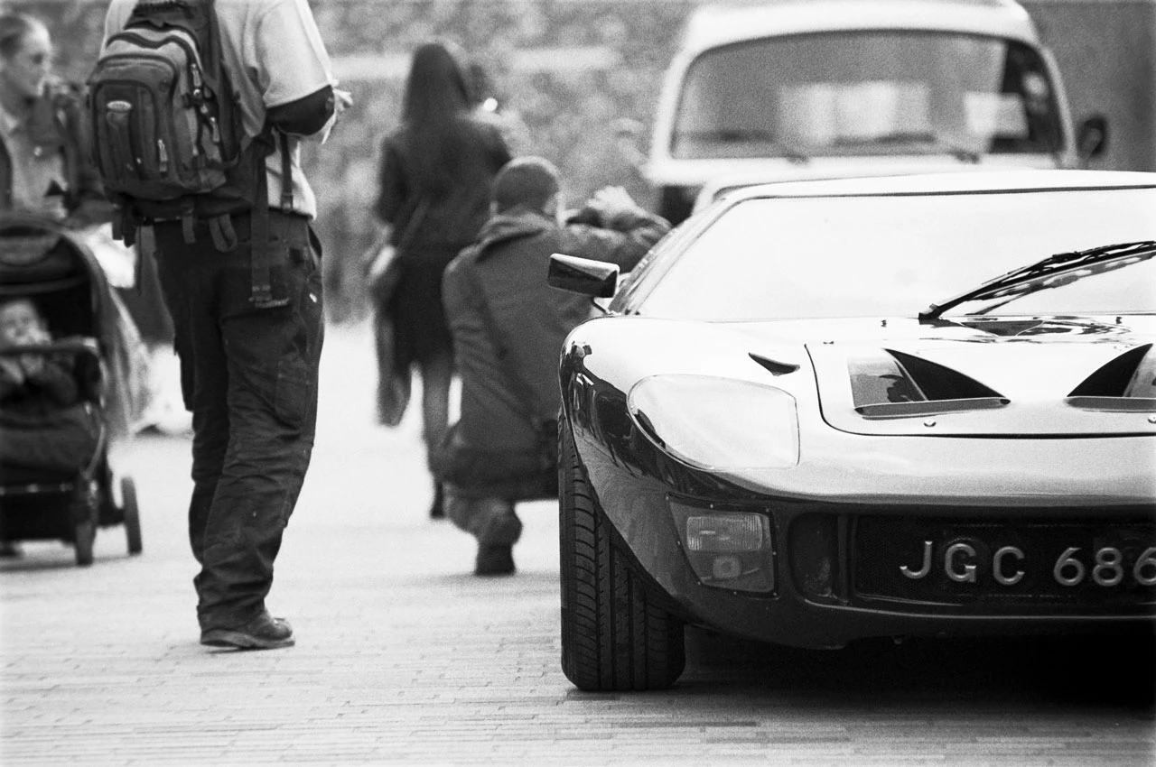 Faster car nikon