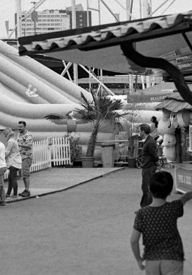 More fun fair, beach east
